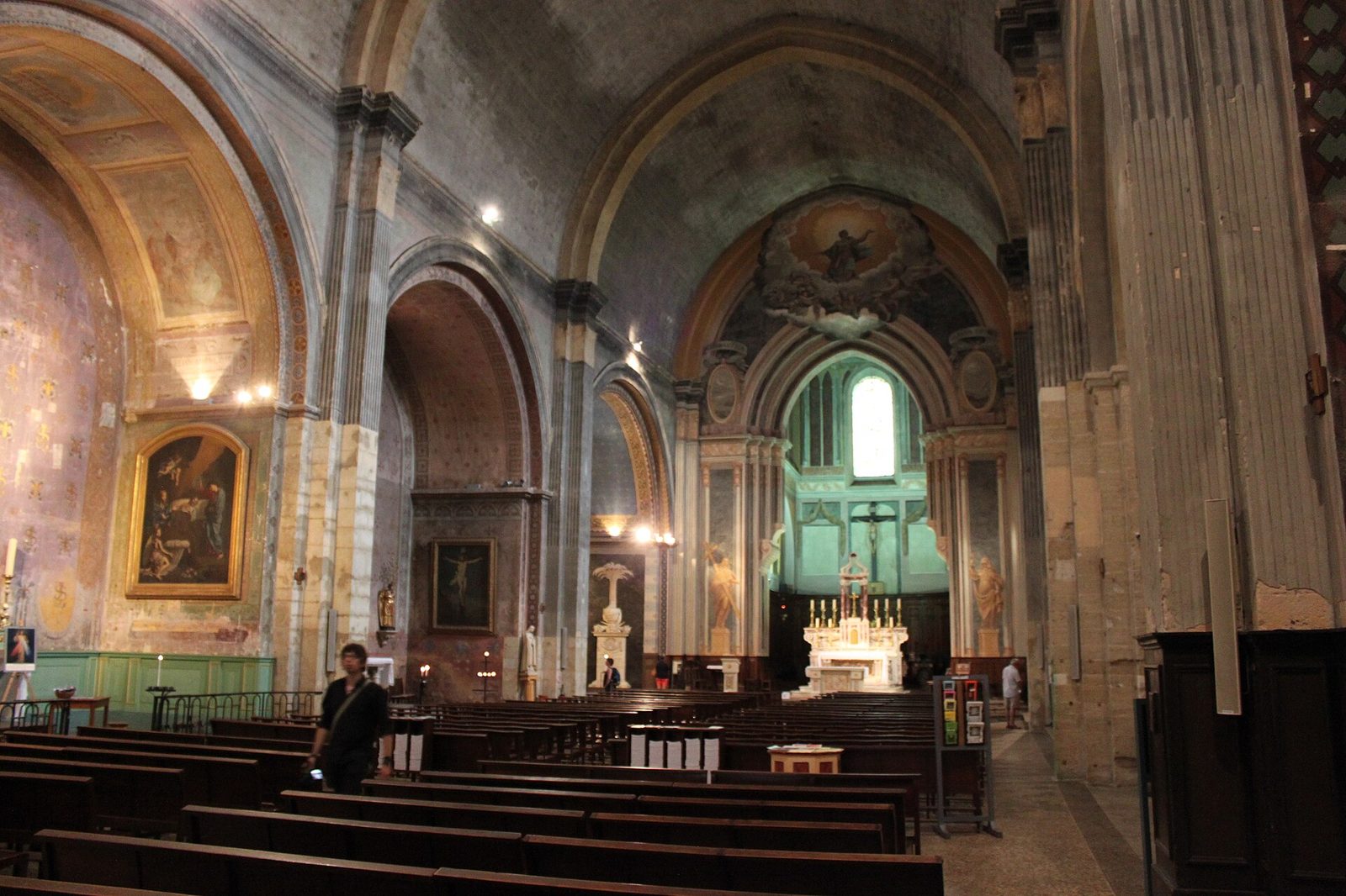 cathedrale-orange.jpg